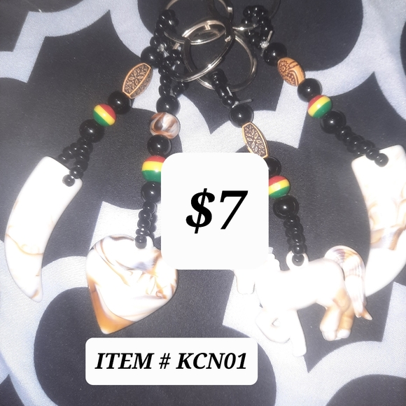 Key chains - Picture 2 of 3